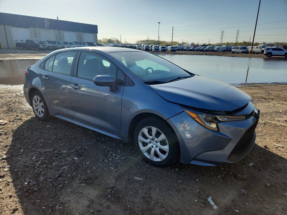 2022 Toyota Corolla VIN 5YFEPMAE8NP294408 COPART salvage auction — FRONT END, Mi - Scrap Certificate Of Title, sold $2,800 on 2026-07-10 (photo 4)