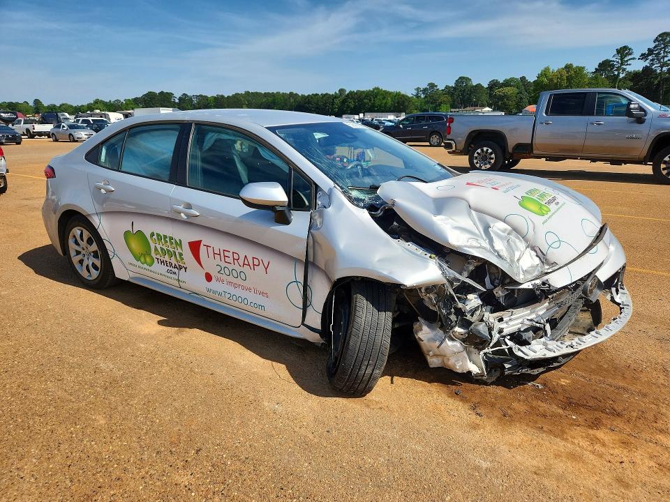 2022 Toyota VIN 5YFEPMAEXNP305294 COPART salvage auction — FRONT END, Tx - Salvage Vehicle Title, sold $2,250 on 2026-07-13 (photo 4)