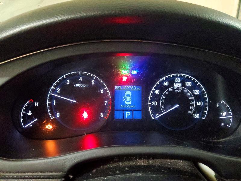 2009 Hyundai Genesis VIN KMHGC46E59U069316 COPART salvage auction — ALL OVER, Tn - Salvage Certificate, sold $575 on 2026-07-28 (photo 9)