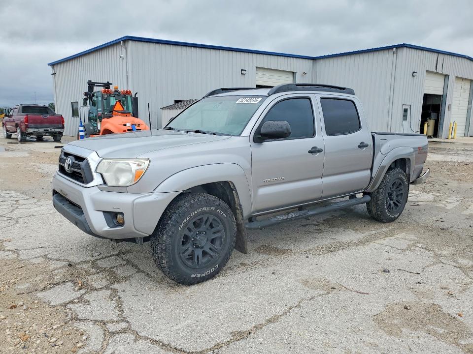 2015 Toyota Tacoma VIN 5TFJU4GN5FX079134 COPART salvage auction — REAR END, Tx - Salvage Vehicle Title, sold $5,800 on 2026-07-09 (photo 1)