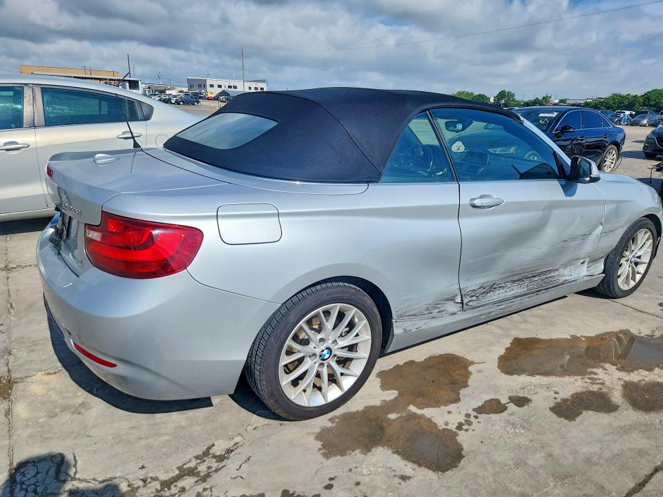 2016 BMW 2er VIN WBA1K9C52GV321946 COPART salvage auction — SIDE, Tx - Salvage Vehicle Title, sold $400 on 2026-07-27 (photo 3)