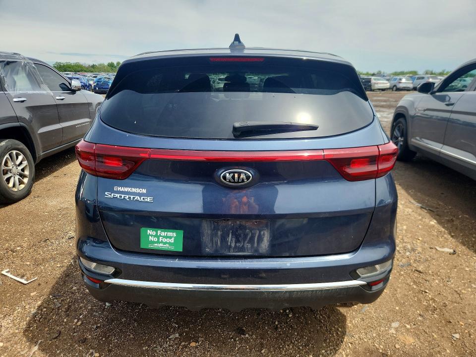 2021 Kia Sportage VIN KNDPMCACXM7862541 COPART salvage auction — VANDALISM, Il - Salvage Certificate, sold $375 on 2026-07-21 (photo 6)