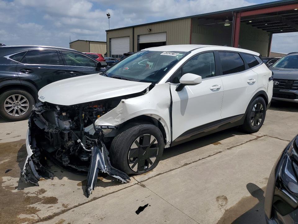 2026 Kia Sportage VIN KNDPU3DG6T7291160 COPART salvage auction — FRONT END, Tx - Nonrepairable Title, sold $8,000 on 2026-07-06 (photo 1)