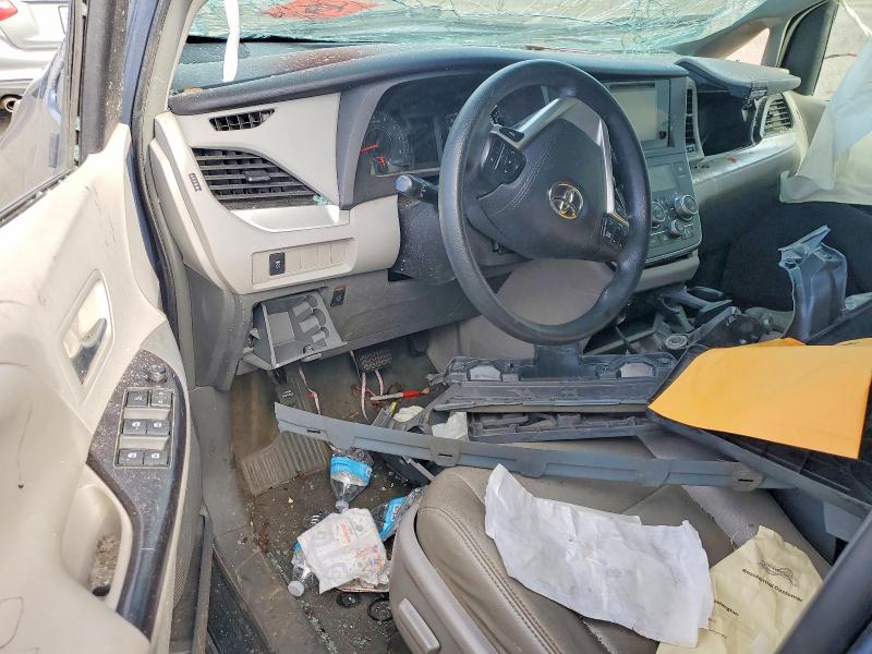 2015 Toyota Sienna VIN 5TDKK3DC8FS528433 COPART salvage auction — ROLLOVER, Or - Salvage Title Certificate, sold $1,100 on 2026-07-06 (photo 8)