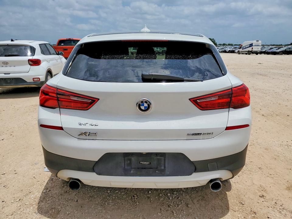 2018 BMW VIN WBXYJ3C39JEJ75605 COPART salvage auction — MINOR DENT/SCRATCHES, Tx - Certificate Of Title, sold $6,100 on 2026-07-02 (photo 6)