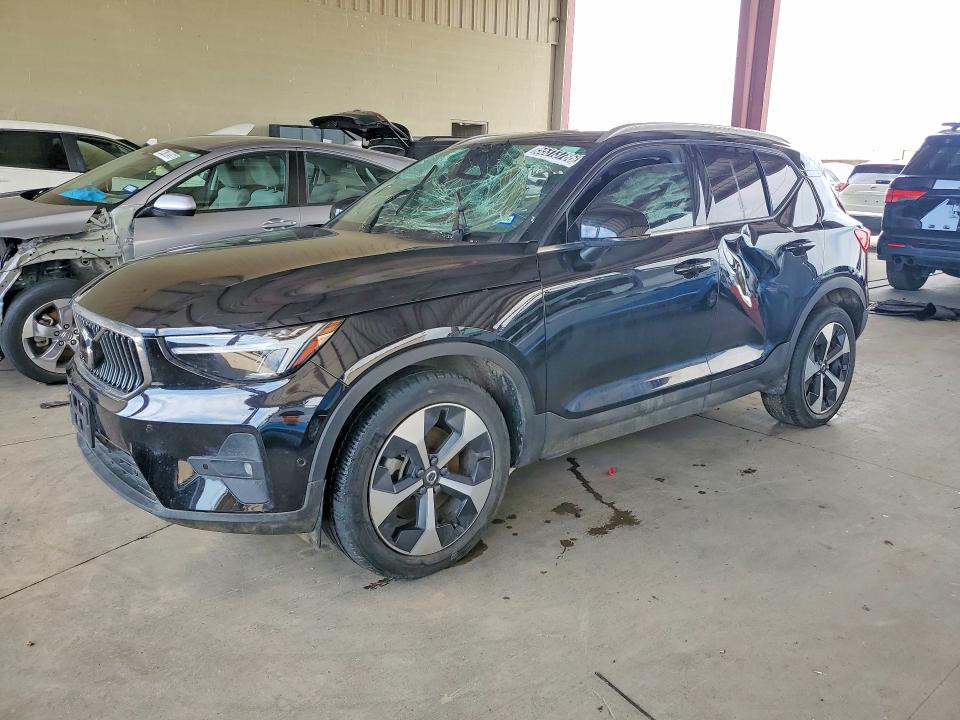 2025 Volvo Xc40 VIN YV4L12UE2S2562806 COPART salvage auction — MECHANICAL, Tx - Salvage Vehicle Title, sold $11,900 on 2026-07-06 (photo 1)