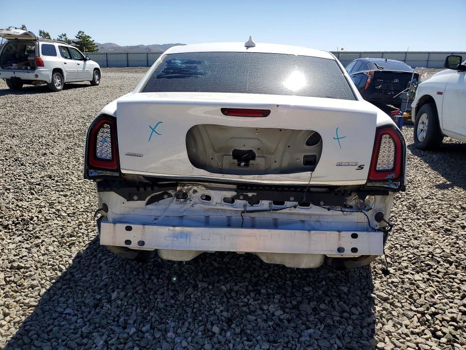 2019 Chrysler VIN 2C3CCAGG3KH610605 COPART salvage auction — REAR END, ID - SALVAGE CERTIFICATE OF TITLE, sold $2,350 on 2026-09-03 (photo 6)