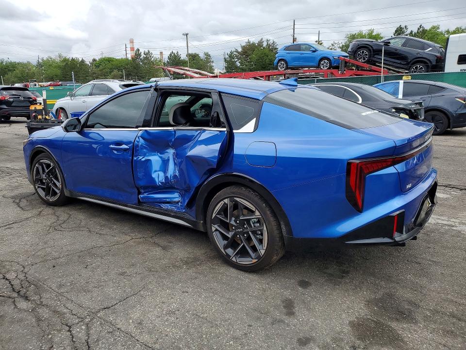 2025 Kia K4 VIN 3KPFW4DE3SE214240 COPART salvage auction — SIDE, Co - Salvage Title, sold $9,700 on 2026-08-18 (photo 2)