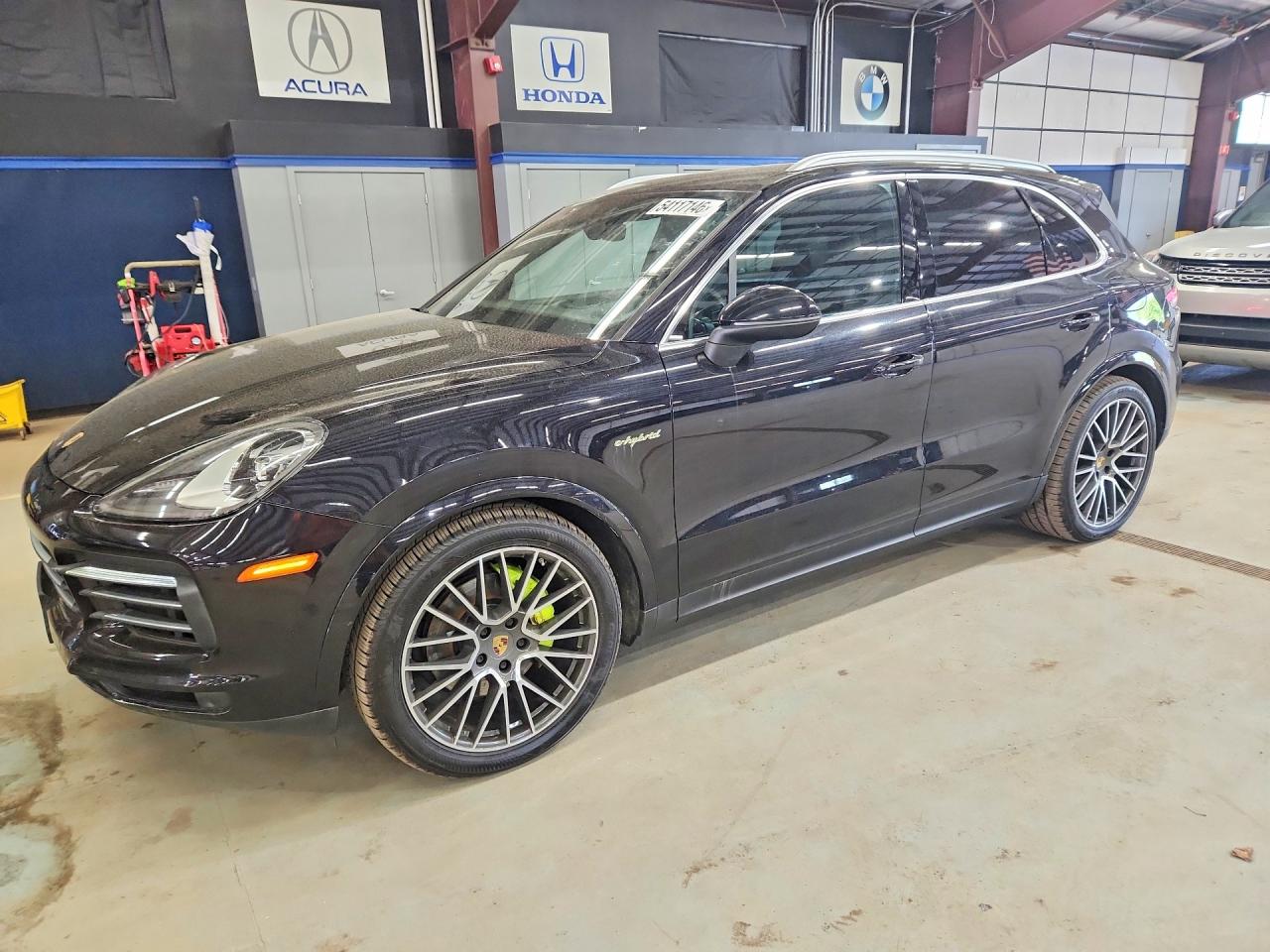 2019 Porsche Cayenne VIN WP1AE2AY4KDA50934 COPART salvage auction — Minor Dent/Scratches, PA - CERT OF TITLE (P), sold $18,700 on 2026-07-02 (photo 1)