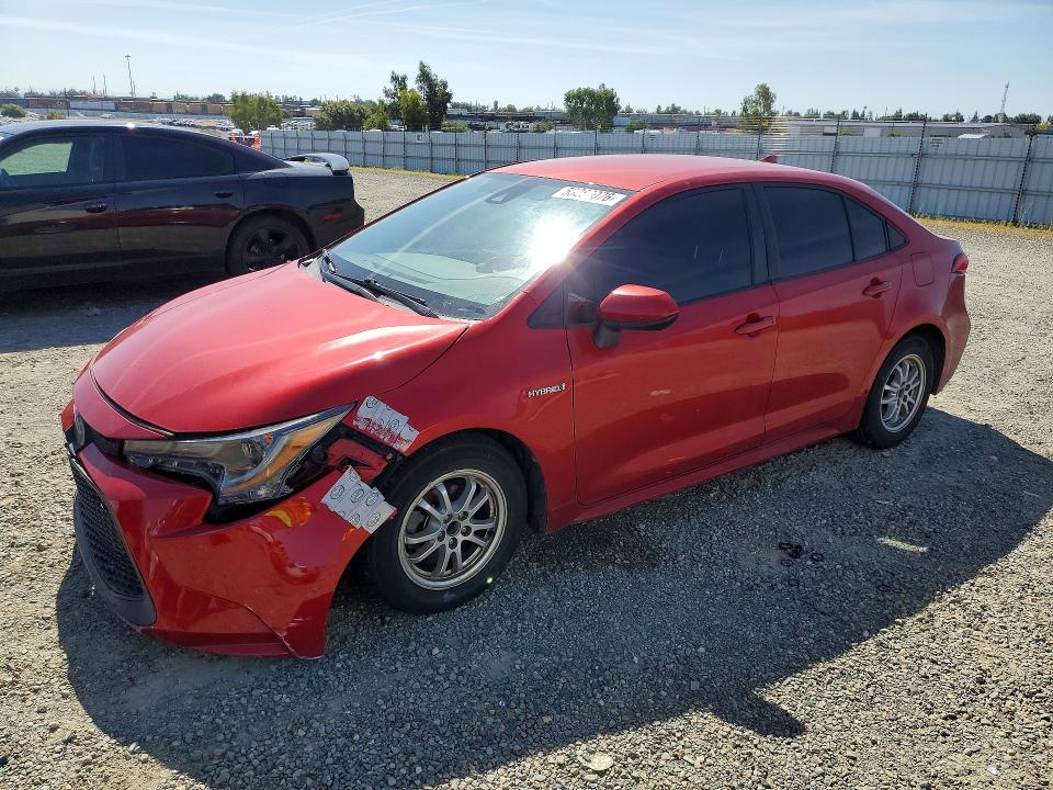 2021 Toyota Corolla VIN JTDEAMDE5MJ016548 COPART salvage auction — FRONT END, CA - SALVAGE CERTIFICATE, sold $4,050 on 2026-07-23 (photo 1)