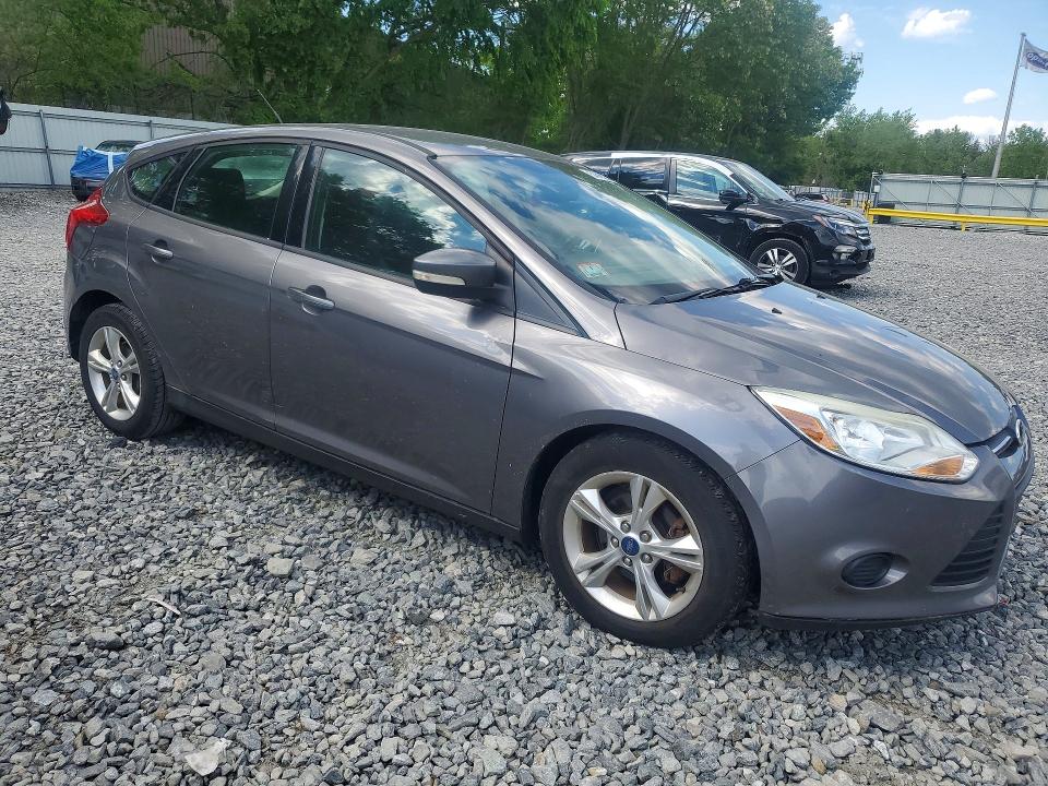 2013 Ford Focus VIN 1FADP3K28DL139008 COPART salvage auction — REAR END, Ma - Cert Of Title-Reconstrctd Coll, sold $375 on 2026-07-02 (photo 4)