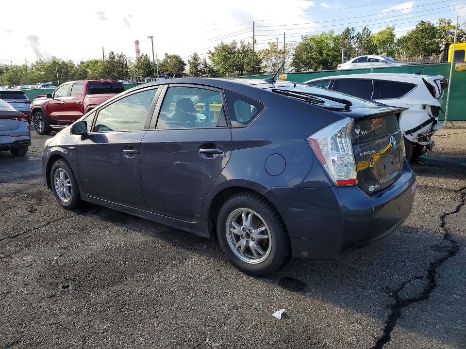 2011 Toyota Prius VIN JTDKN3DUXB0325170 COPART salvage auction — MINOR DENT/SCRATCHES, Co - Dis/Dlr/Exp Only Clean Title, sold $625 on 2026-07-07 (photo 2)