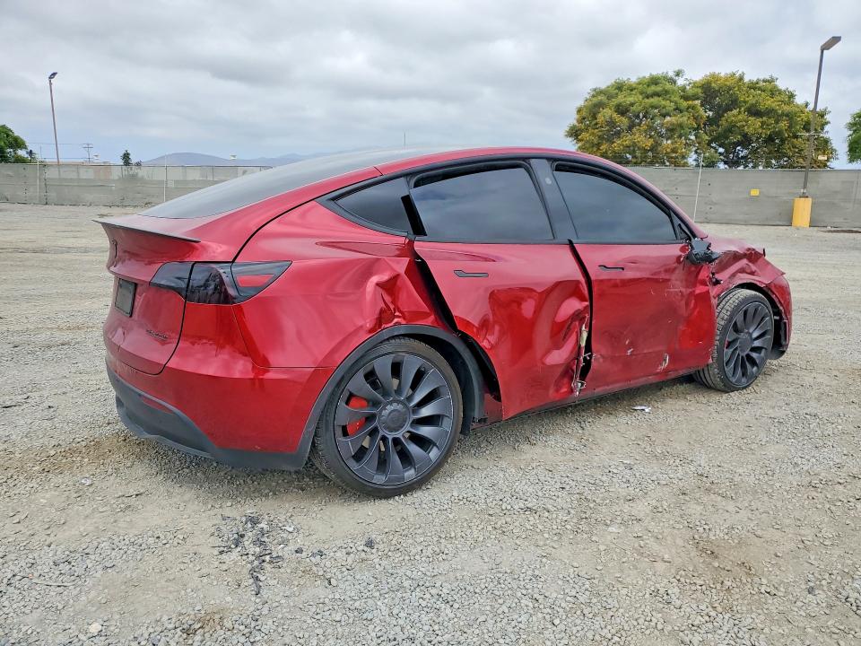 2024 Tesla Model y VIN 7SAYGDEF1RF125710 COPART salvage auction — FRONT END, CA - SALVAGE CERTIFICATE, sold $7,000 on 2026-07-24 (photo 3)