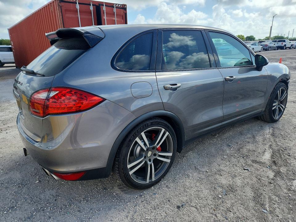 2011 Porsche Cayenne VIN WP1AC2A21BLA82036 COPART salvage auction — FRONT END, Fl - Cert Of Title Slvg Rebuildable, sold $6,600 on 2026-07-20 (photo 3)