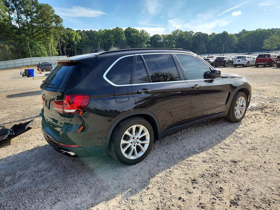 2016 BMW X5 VIN 5UXKT0C5XG0S76699 COPART salvage auction — MINOR DENT/SCRATCHES, MT - DEALER ONLY CLEAN TITLE, sold $1,050 on 2026-07-17 (photo 3)