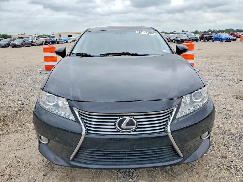 2013 Lexus ES VIN JTHBK1GG7D2080143 COPART salvage auction — REAR END, Tx - Salvage Vehicle Title, sold $4,050 on 2026-07-02 (photo 5)