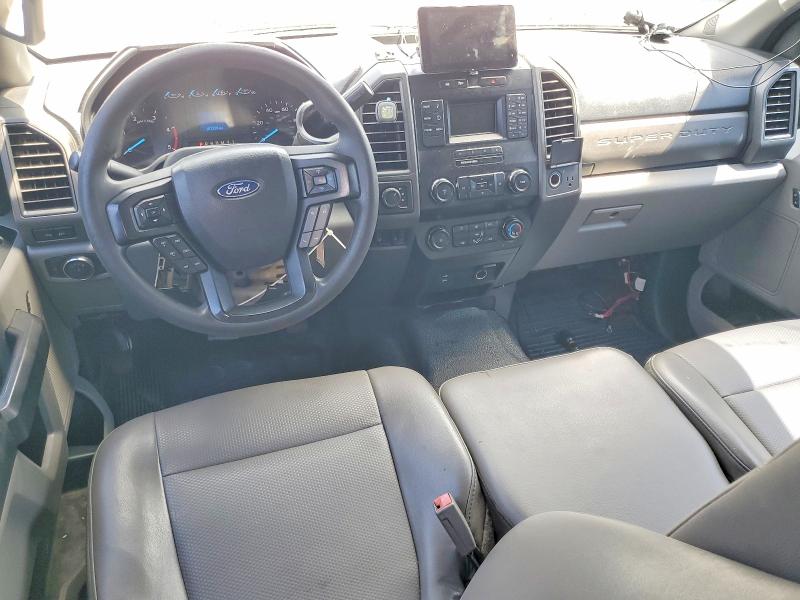 2019 Ford F350 VIN 1FD8W3HT0KEC51605 COPART salvage auction — MINOR DENT/SCRATCHES, Fl - Certificate Of Title, sold $12,500 on 2026-07-08 (photo 8)