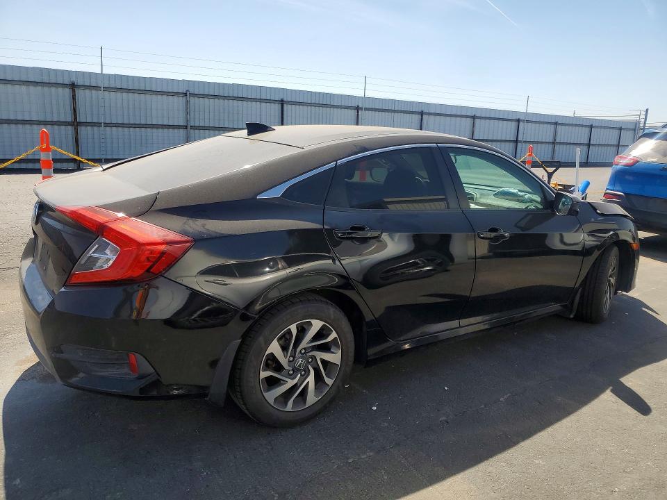 2017 Honda Civic VIN 19XFC2F72HE219174 COPART salvage auction — FRONT END, Ca - Salvage Certificate, sold $3,650 on 2026-07-02 (photo 3)