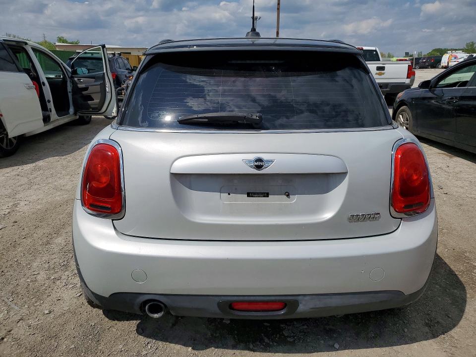 2015 Mini Cooper VIN WMWXM5C51F3A58343 COPART salvage auction — FRONT END, In - Certificate Of Title, sold $975 on 2026-07-07 (photo 6)