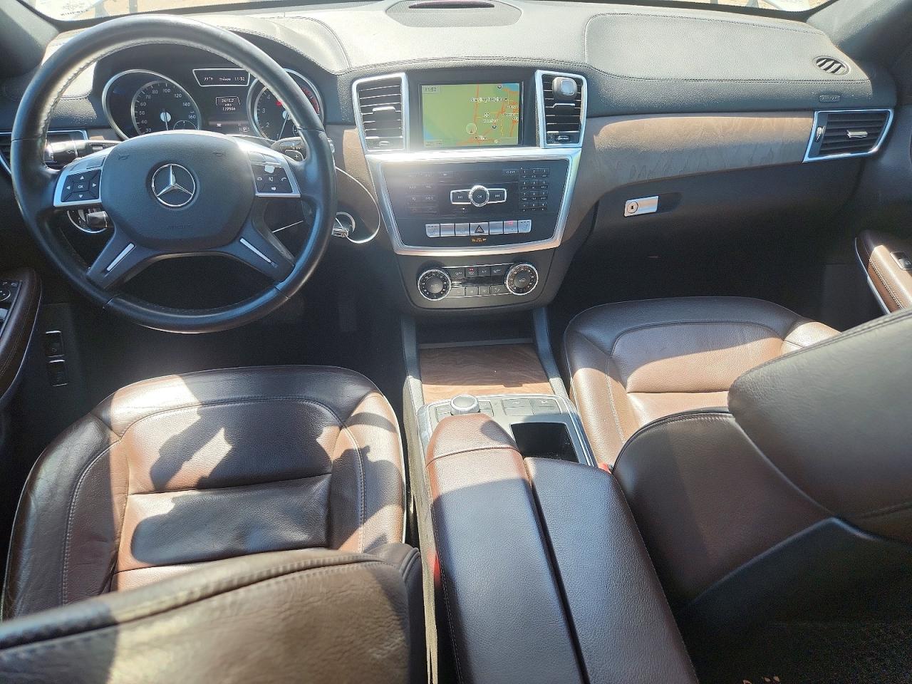 2013 Mercedes-Benz GL-Class VIN 4JGDF7CE2DA262923 COPART salvage auction — Side, MI - DEALER ONLY CLEAN TITLE (P), sold $4,200 on 2026-07-01 (photo 8)