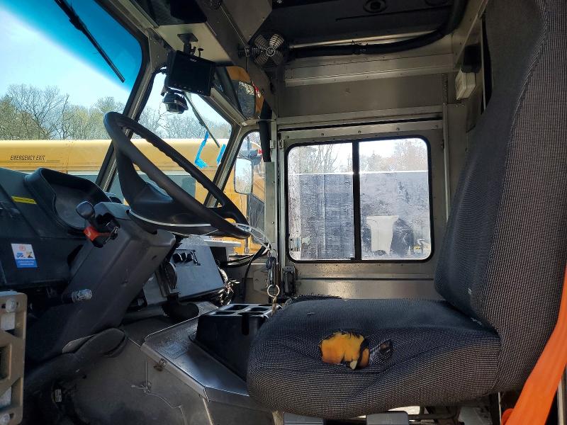 2020 Freightliner Mt45 VIN 4UZAC2EA6LCMH8121 COPART salvage auction — MECHANICAL, CT - CERTIFICATE OF TITLE, sold $125 on 2026-09-24 (photo 7)