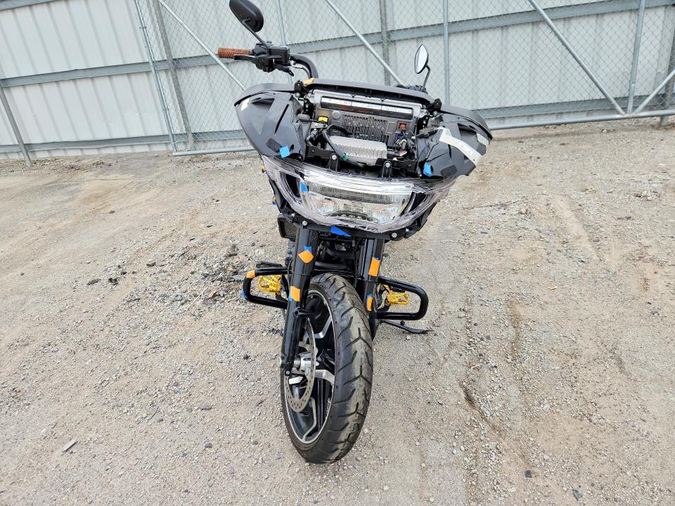 2024 Harley-davidson Fltrx VIN 1HD1KH712RB614835 COPART salvage auction — FRONT END, In - Bill Of Sale - Parts Only, sold $9,400 on 2026-09-10 (photo 2)