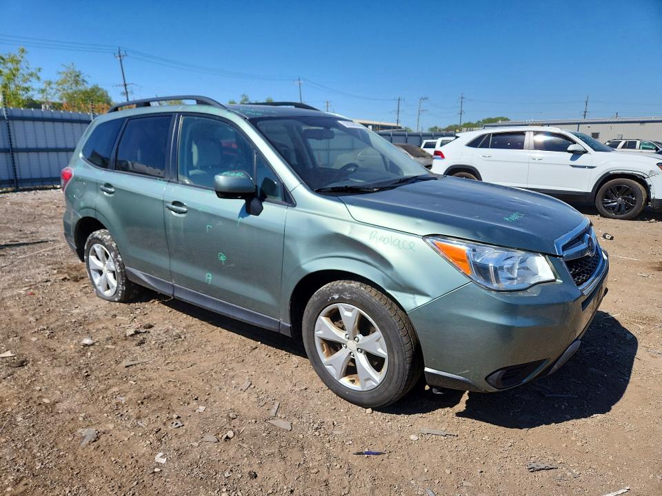 2015 Subaru Forester VIN JF2SJADC6FH823379 COPART salvage auction — HAIL, Il - Certificate Of Title, sold $425 on 2026-07-22 (photo 4)