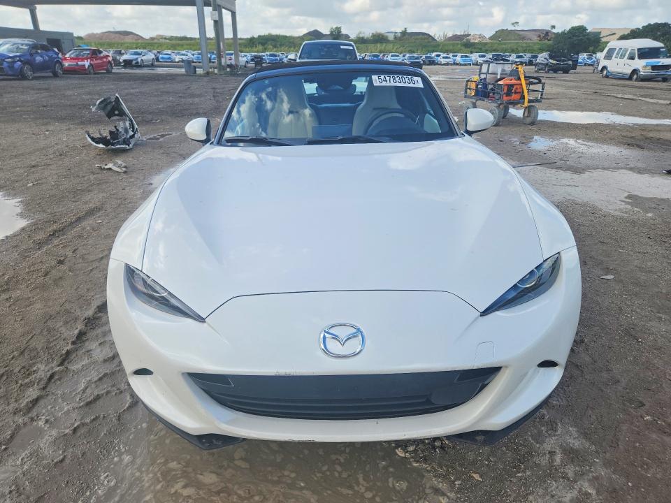 2026 Mazda MX-5 Miata VIN JM1NDAD71T0702663 COPART salvage auction — REAR END, Fl - Cert Of Title Slvg Rebuildable, sold $5,500 on 2026-08-04 (photo 5)