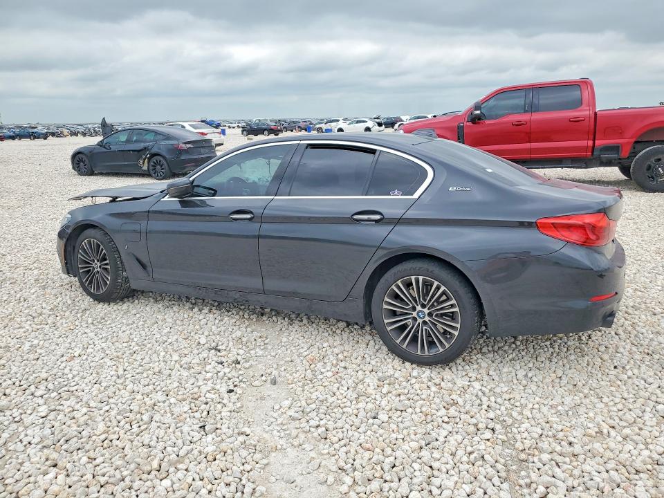 2018 BMW 5 series VIN WBAJA9C59JB252880 COPART salvage auction — FRONT END, Tx - Salvage Vehicle Title, sold $4,550 on 2026-07-16 (photo 2)