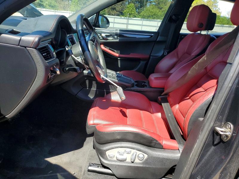 2017 Porsche Macan VIN WP1AB2A56HLB15523 COPART salvage auction — WATER/FLOOD, Il - Salvage Certificate, sold $5,300 on 2026-08-11 (photo 7)