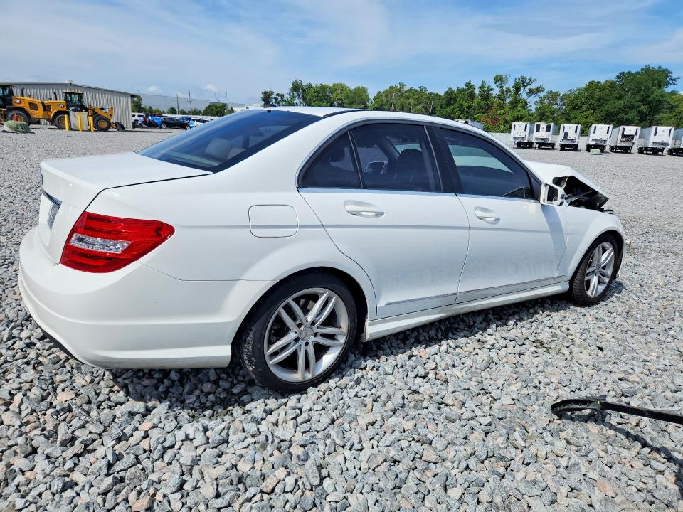 2013 Mercedes-benz C-klasse VIN WDDGF4HBXDR271049 COPART salvage auction — FRONT END, Fl - Cert Of Title Slvg Rebuildable, sold $825 on 2026-07-15 (photo 3)