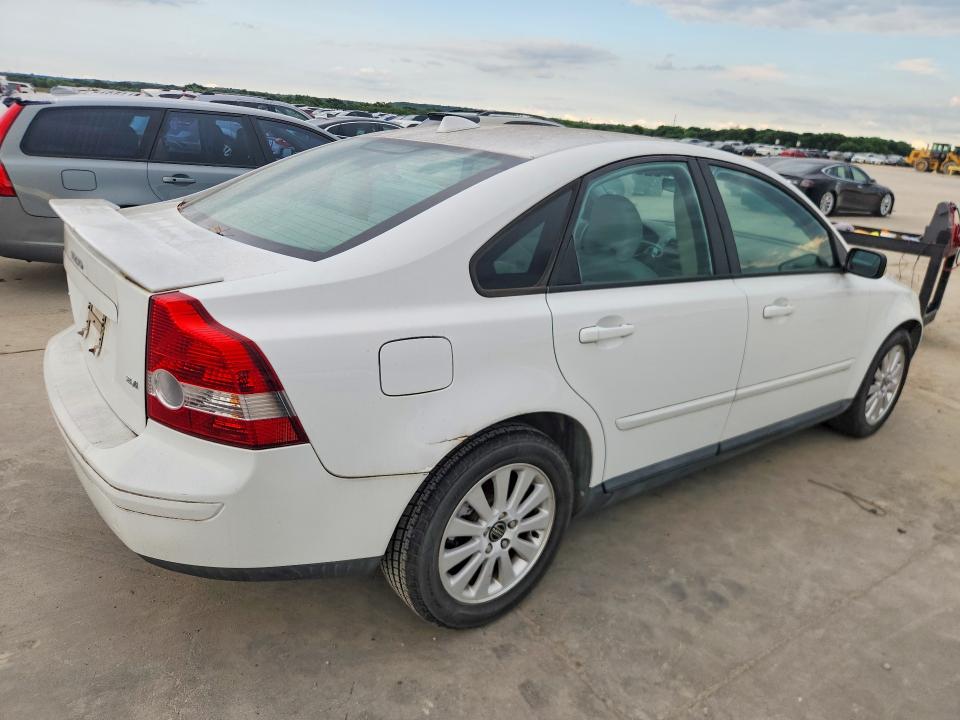 2005 Volvo S40 VIN YV1MS382552081151 COPART salvage auction — FRONT END, FL - CERTIFICATE OF TITLE, sold $275 on 2026-07-09 (photo 3)