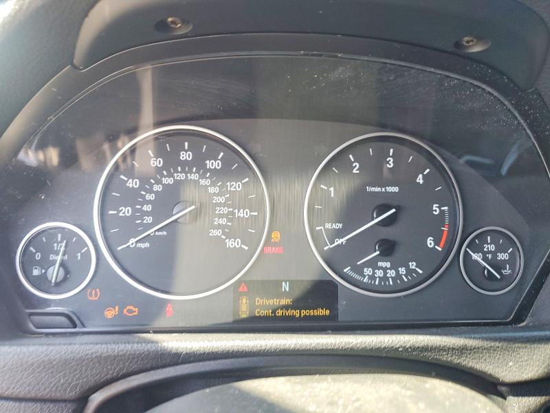 2014 BMW 3er VIN WBA3D3C5XEK155397 COPART salvage auction — MINOR DENT/SCRATCHES, Ca - Dis/Dlr/Exp Only Clean Title, sold $2,550 on 2026-07-02 (photo 9)