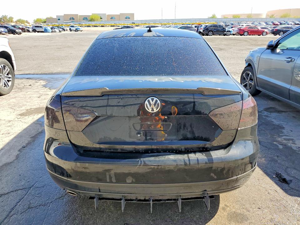 2015 Volkswagen Passat VIN 1VWCV7A38FC036071 COPART salvage auction — MINOR DENT/SCRATCHES, Nv - Certificate Of Title, sold $1,400 on 2026-07-20 (photo 6)