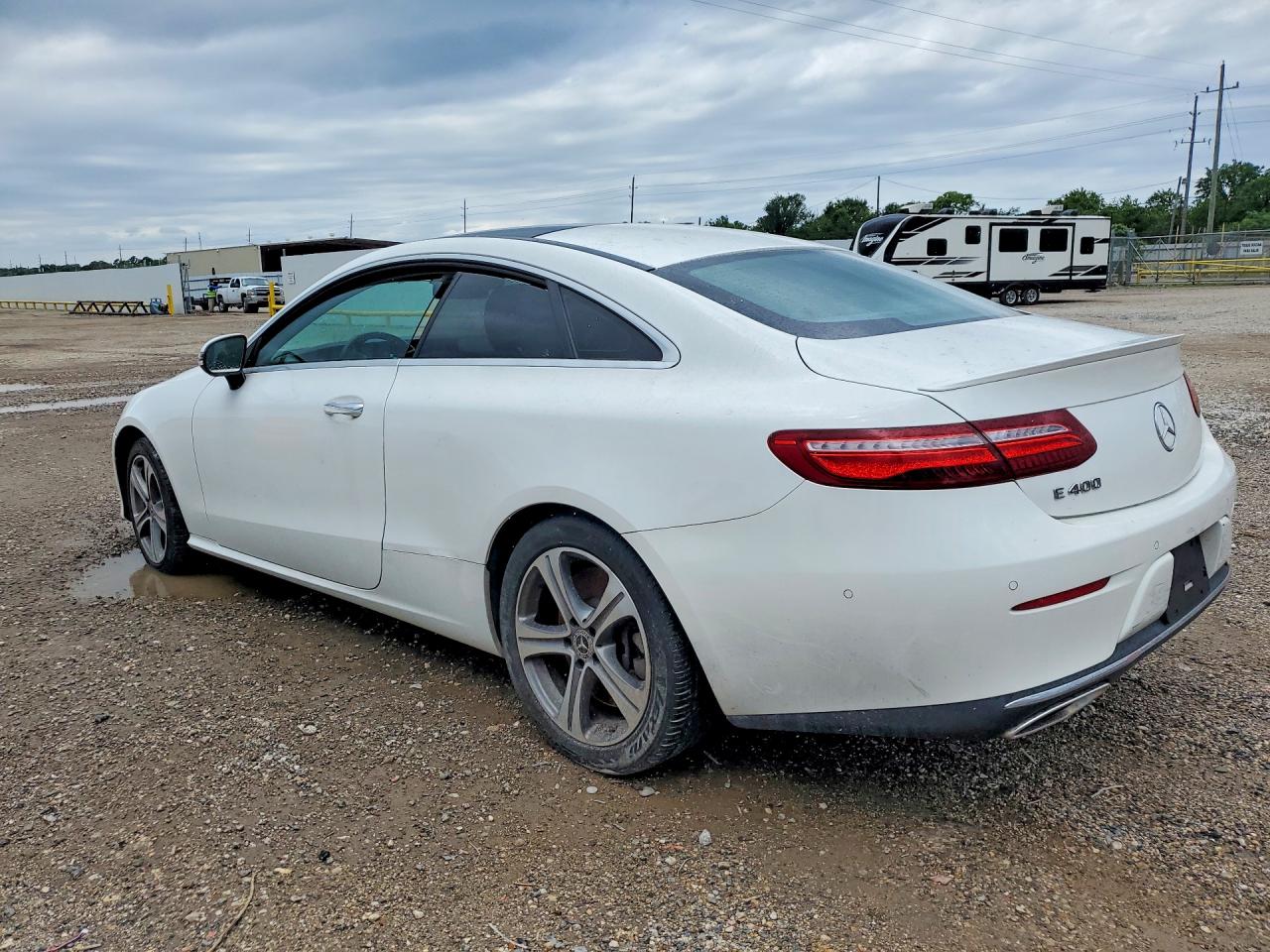 2018 Mercedes-Benz E-Class VIN WDD1J6FB1JF020002 COPART salvage auction — Front End, TX - CERTIFICATE OF TITLE, sold $10,100 on 2026-07-08 (photo 2)