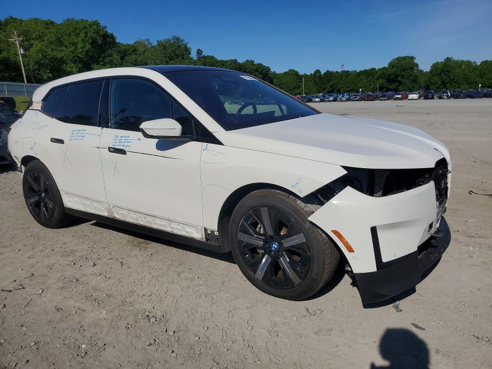 2022 BMW Ix VIN WB523CF05NCJ55041 COPART salvage auction — FRONT END, Nc - Salvage Certificate Of Title, sold $175 on 2026-07-08 (photo 4)