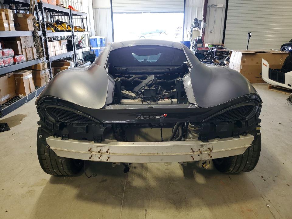 2016 Mclaren 570s VIN SBM13DAA7GW000196 COPART salvage auction — REAR END, Tx - Salvage Vehicle Title, sold $60,500 on 2026-07-30 (photo 6)
