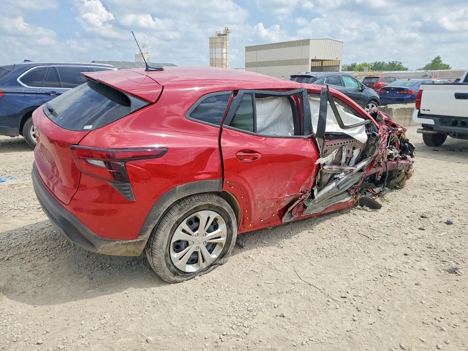 2026 Chevrolet Trax VIN KL77LFEP7TC069511 COPART salvage auction — ALL OVER, KS - CERT OF TITLE-SALVAGE (P), sold $550 on 2026-07-02 (photo 3)