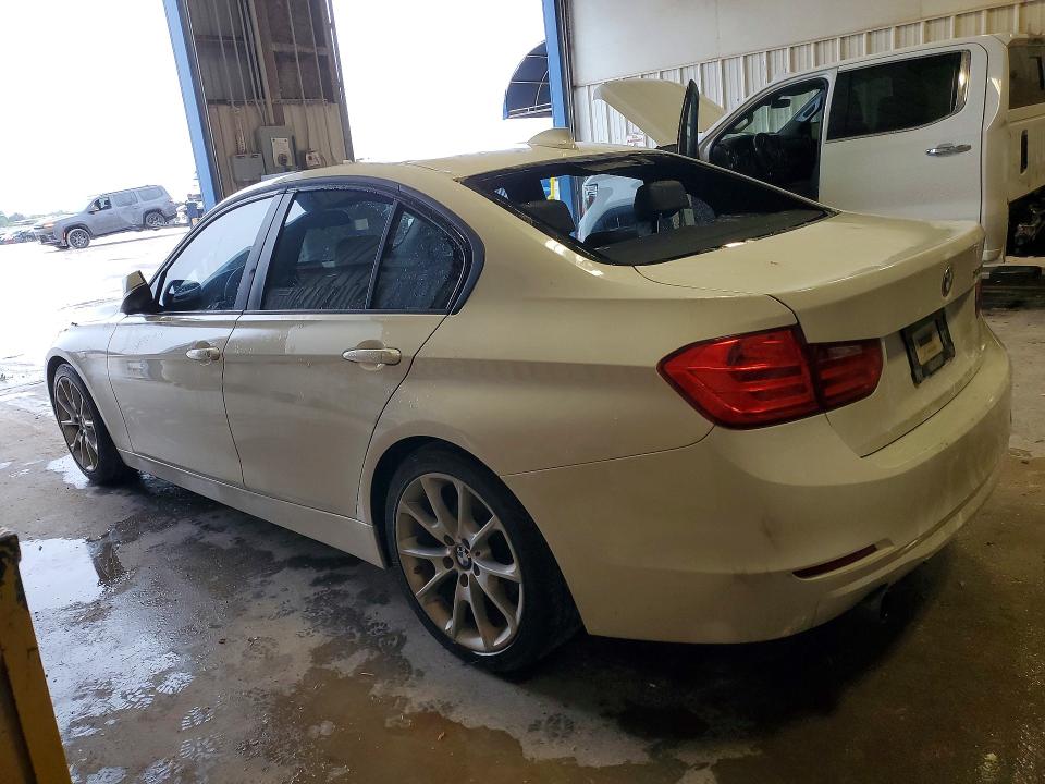 2014 BMW 3er VIN WBA3B1G58ENS78361 COPART salvage auction — HAIL, Tx - Certificate Of Title, sold $525 on 2026-07-17 (photo 2)