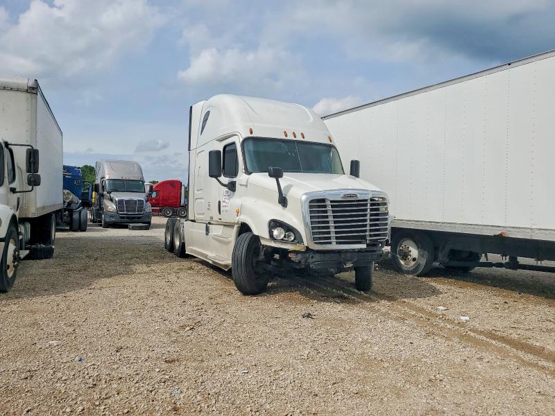 2017 Freightliner Cascadia 125 VIN 3AKJGLDR0HSHR0632 COPART salvage auction — FRONT END, TX - SALVAGE VEHICLE TITLE, sold $8,200 on 2026-07-23 (photo 9)