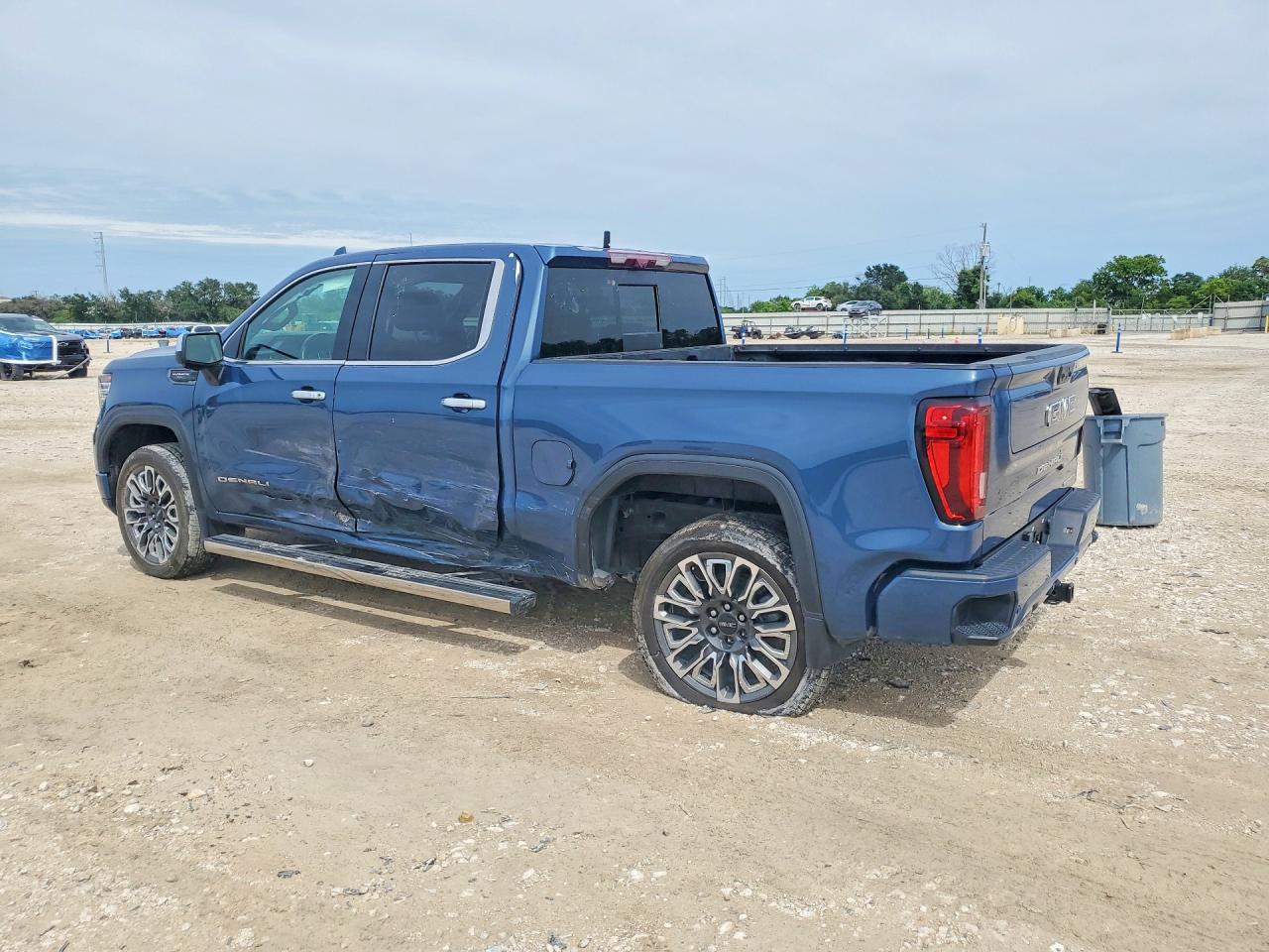 2024 GMC Sierra VIN 1GTUUHEL0RZ264013 COPART salvage auction — Side, TX - CERTIFICATE OF TITLE, sold $43,750 on 2026-07-08 (photo 2)