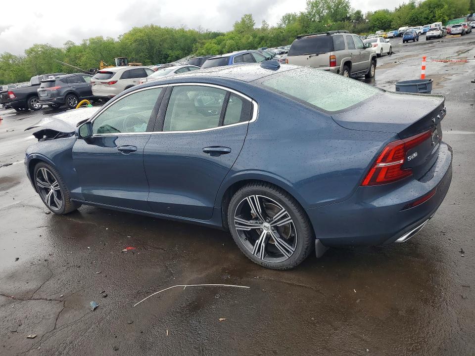 2022 Volvo VIN 7JRL12FL6NG165204 COPART salvage auction — FRONT END, Salvage Title, sold $475 on 2026-07-24 (photo 2)