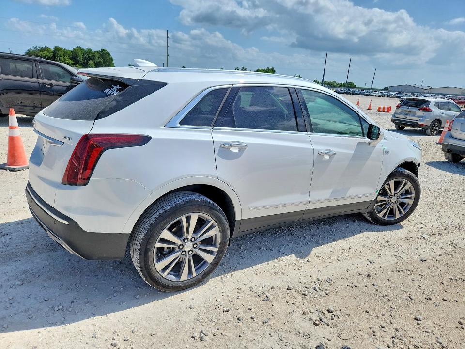 2024 Cadillac Xt5 VIN 1GYKNDRS1RZ748622 COPART salvage auction — FRONT END, Tx - Salvage Vehicle Title, sold $12,300 on 2026-07-02 (photo 3)