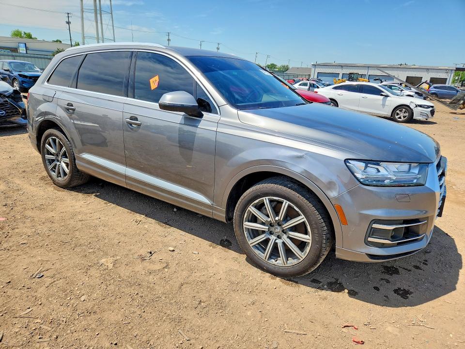 2018 Audi Q7 VIN WA1VAAF79JD001603 COPART salvage auction — FRONT END, Il - Junking Cert Of A Vehicle, sold $5,000 on 2026-08-07 (photo 4)