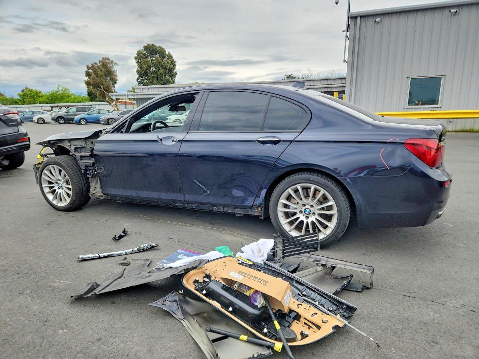 2015 BMW VIN WBAYB6C53FD966137 COPART salvage auction — FRONT END, CA - SALVAGE CERTIFICATE, sold $300 on 2026-07-29 (photo 2)