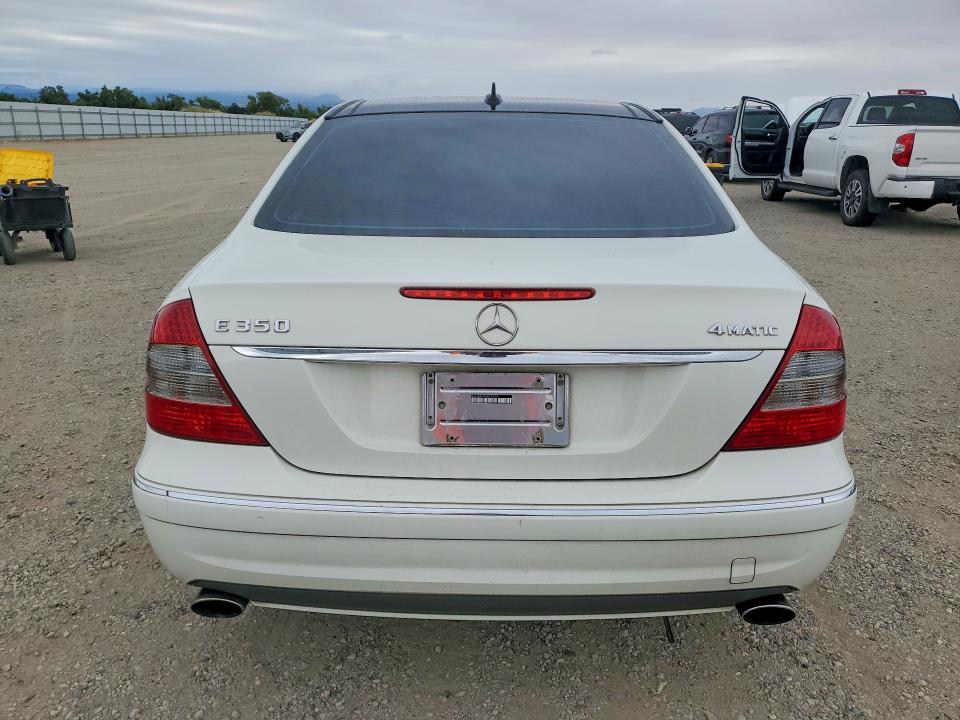 2009 Mercedes-benz E-class VIN WDBUF87X49B391395 COPART salvage auction — MINOR DENT/SCRATCHES, CA - DIS/DLR/EXP ONLY CLEAN TITLE, sold $60 on 2026-07-24 (photo 6)