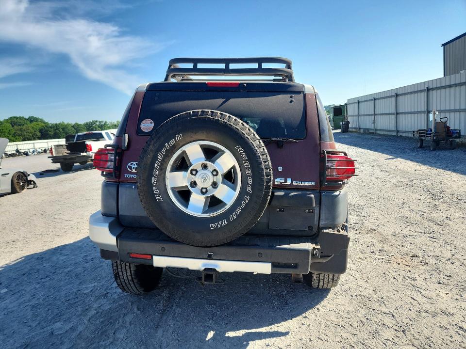2008 Toyota Fj cruiser VIN JTEBU11F48K040907 COPART salvage auction — SIDE, Nc - Salvage Certificate Of Title, sold $1,850 on 2026-07-29 (photo 6)