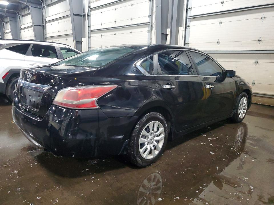 2015 Nissan Altima VIN 1N4AL3AP7FC174878 COPART salvage auction — FRONT END, Mn - Cert Of Title-Prior Salvage, sold $1,300 on 2026-07-09 (photo 3)