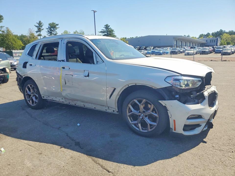 2021 BMW VIN 5UXTY5C01M9G79312 COPART salvage auction — SIDE, Ri - Salvage Certificate Of Title, sold $300 on 2026-07-21 (photo 4)