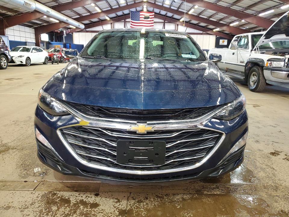 2020 Chevrolet Malibu limited VIN 1G1ZD5ST5LF047244 COPART salvage auction — MINOR DENT/SCRATCHES, MI - CERTIFICATE OF TITLE, sold $3,850 on 2026-07-02 (photo 5)